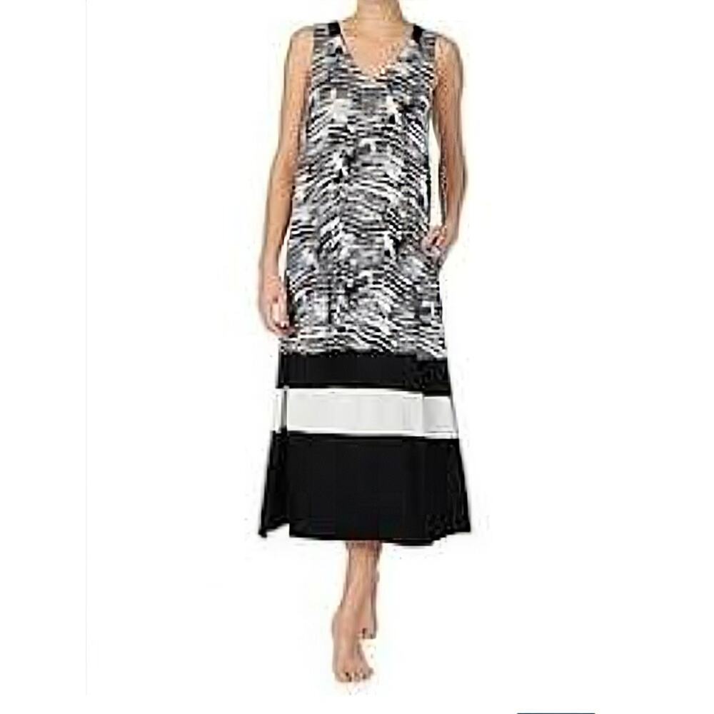 Donna Karan Sleepwear contrast panel print long chemise Small black white zebra